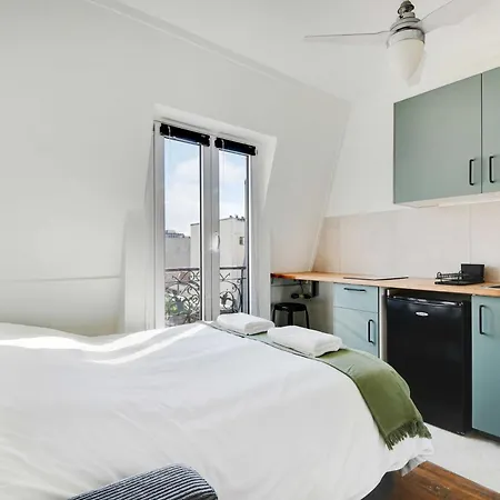 Ideal For 2 People - Marché Des Batignolles * Parigi