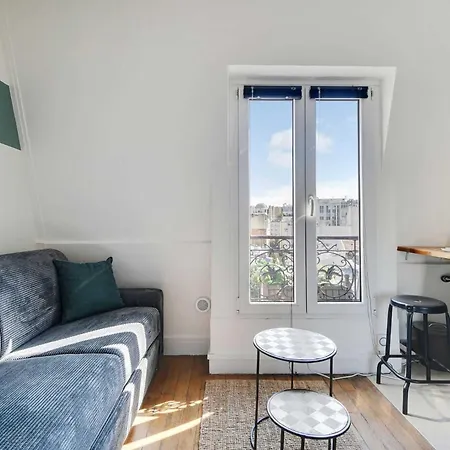 Ideal For 2 People - Marché Des Batignolles Appartamento